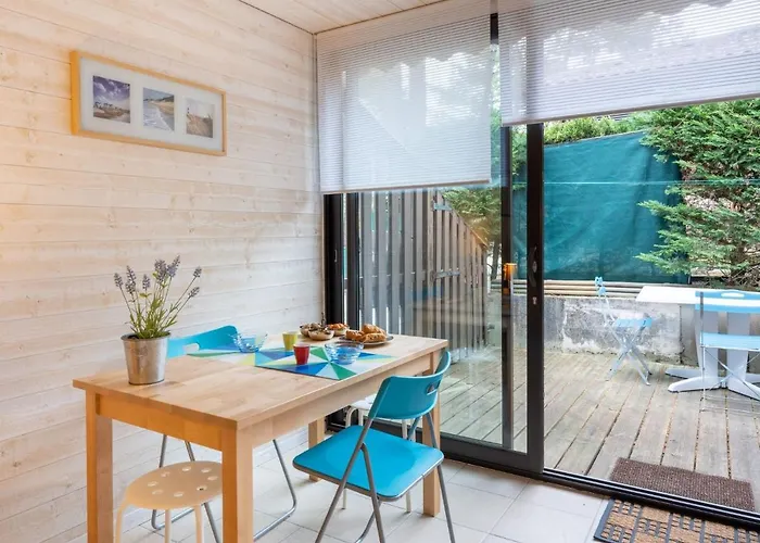 Les Pins-12 By Interhome Semesterbostad *